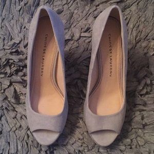 Chinese Laundry BRAND NEW!!! Beautiful